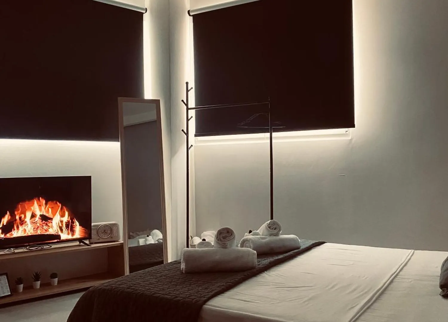 Rainbow Suites Thessaloniki Apartment