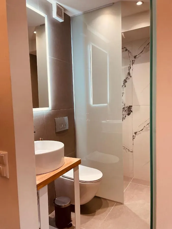 Rainbow Suites Thessaloniki 0*,  Greece