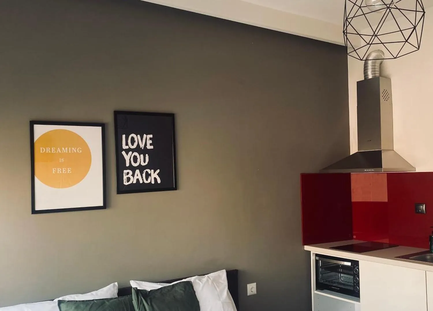 Apartment Rainbow Suites Thessaloniki Greece